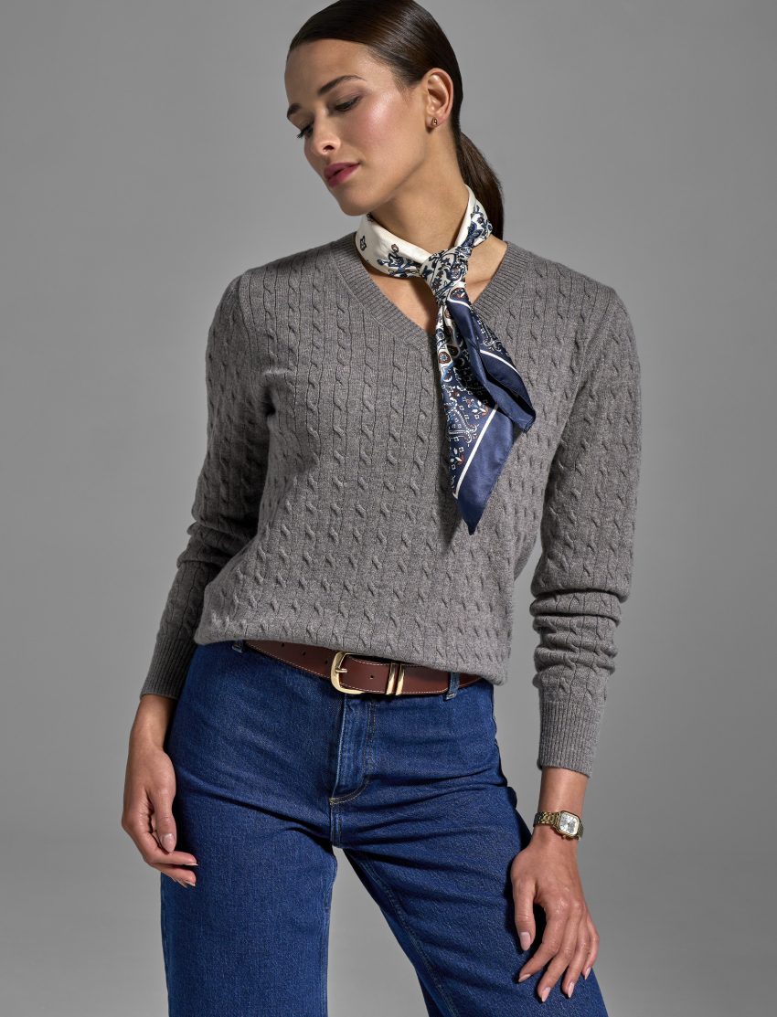 Women's cable merino V-neck sweater