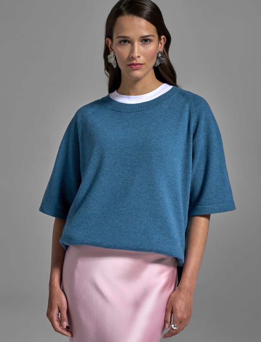 Women's merino wool boxy sweater