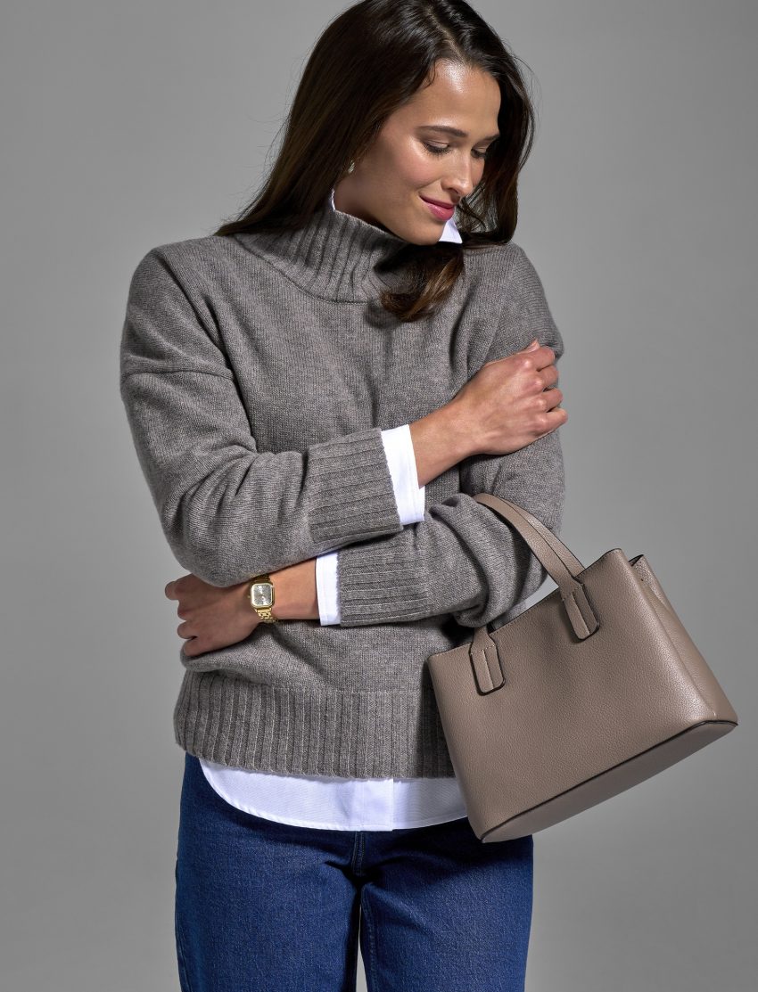 Women's merino turtleneck with stand-up collar