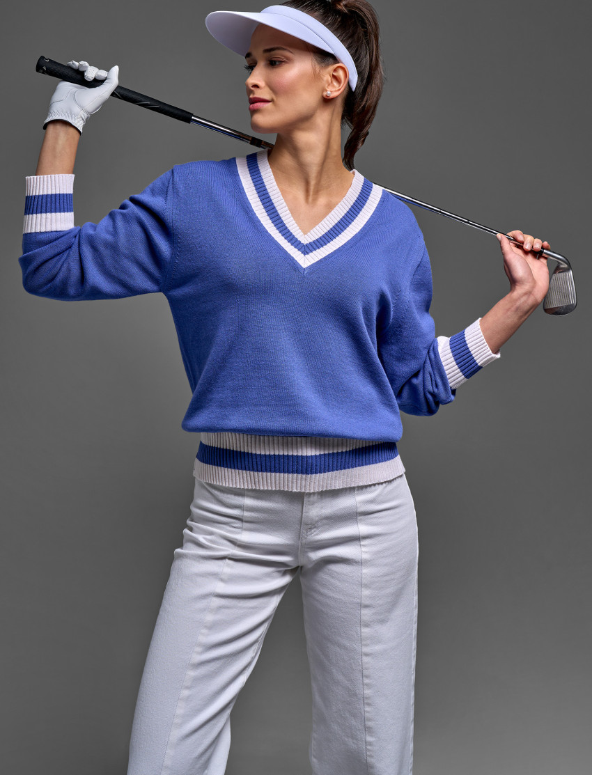 Women’s Sporty V-Neck Sweater – Luxury Cricket Style of Cotton Cashmere Blend